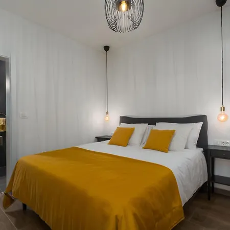 Moderne Radovan In * Porec